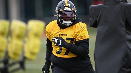 Steelers bring back defensive tackle Adams  taken on the South Side (Steelers)